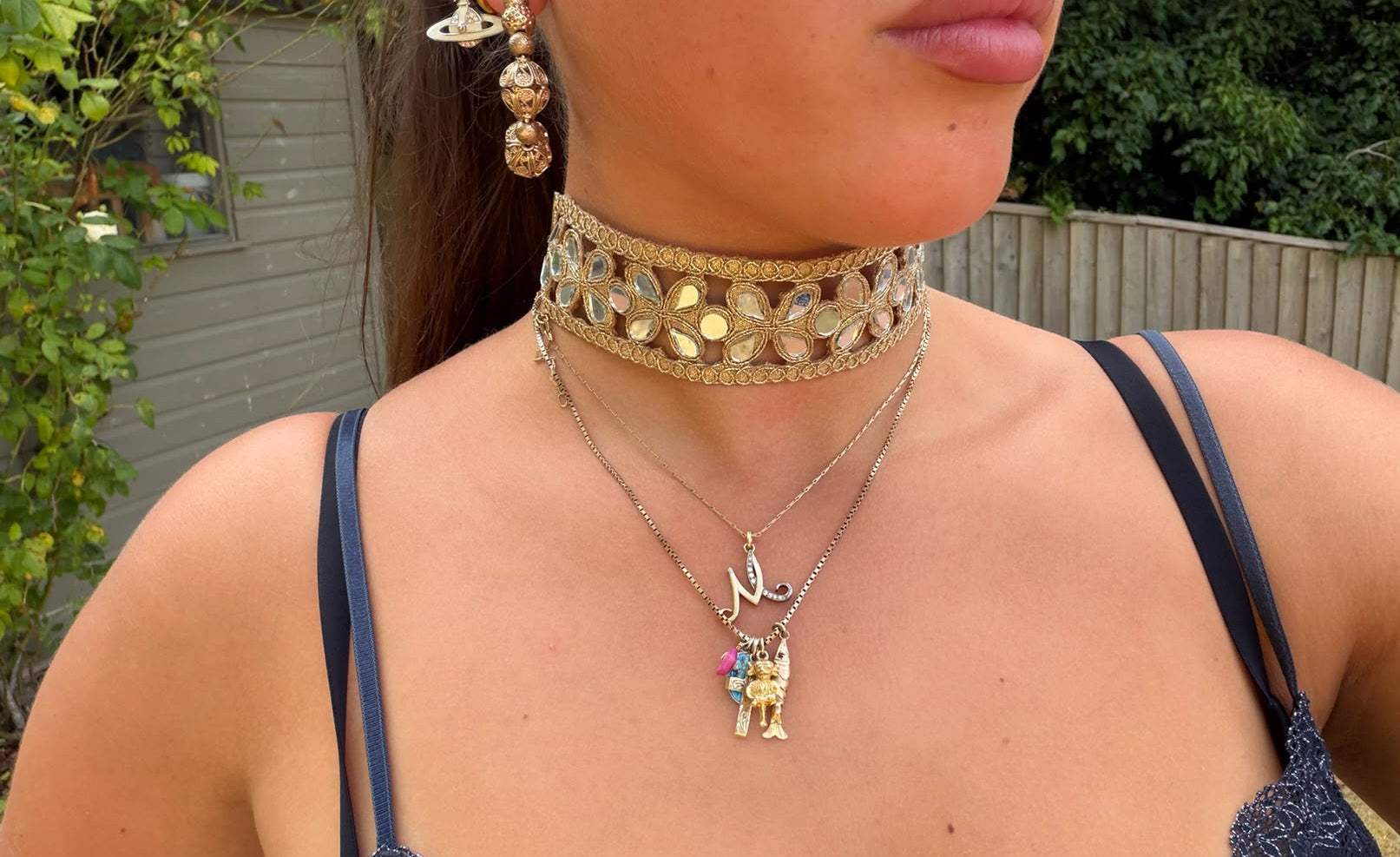 Daisy Choker
